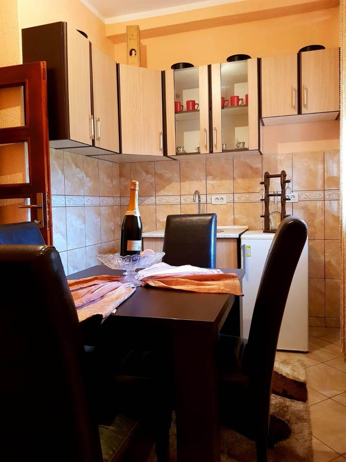 Apollon Home Apartments Bar Extérieur photo